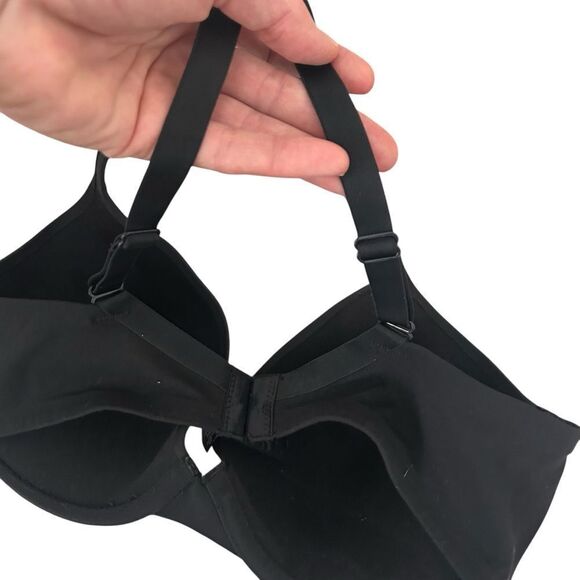 Victoria’s Secret body by Victoria full coverage uplift padded push up Bra 34D - Picture 2 of 3